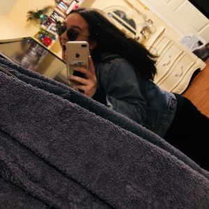 Meet your Posher, Caty